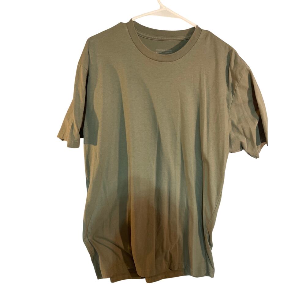 Men's tee shirt